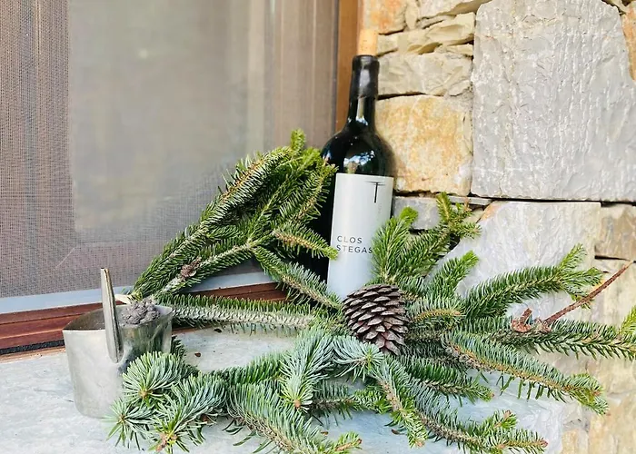 Pinecone Lodge, Wellness Garden Επτάλοφος