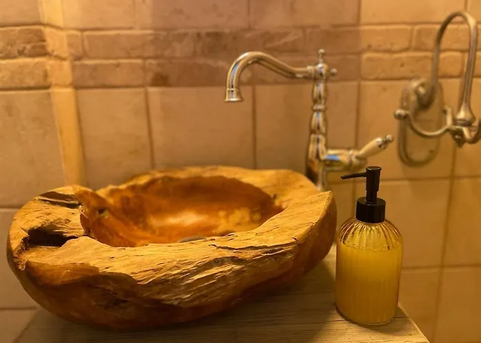 Pinecone Lodge, Wellness Garden * Επτάλοφος